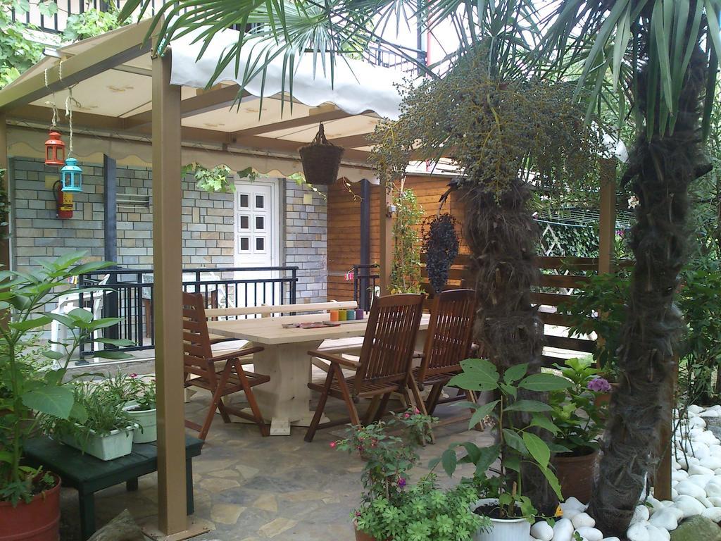 Helena Apartments ปาราเลีย ปันตาเลโมนอส ภายนอก รูปภาพ